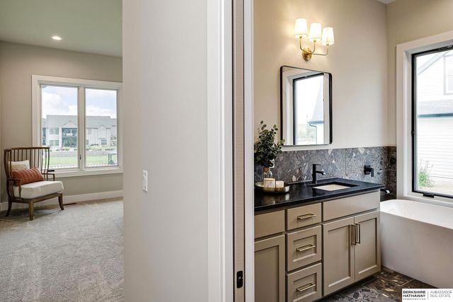 11819 N 173rd Circle, Bennington, NE 68007