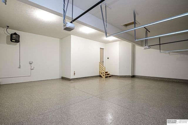 11819 N 173rd Circle, Bennington, NE 68007