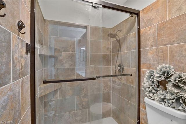 17313 Birchwood LN, Fort Myers, FL 33908