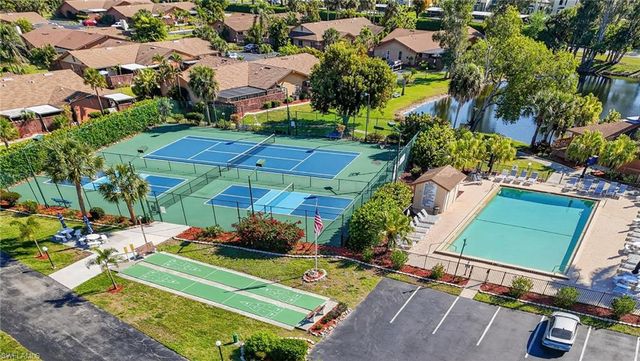 17313 Birchwood LN, Fort Myers, FL 33908