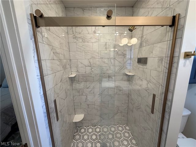 400 Thompson Avenue, East Liverpool, OH 43920