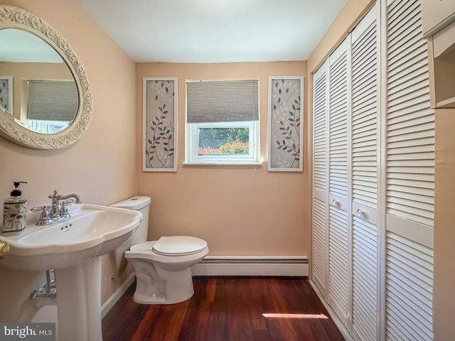 925 BIG OAK RD, Yardley, PA 19067