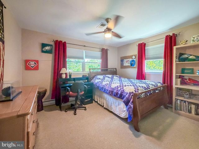925 BIG OAK RD, Yardley, PA 19067