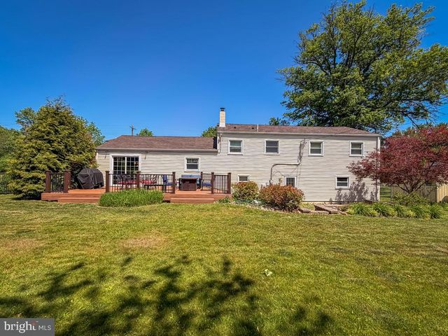925 BIG OAK RD, Yardley, PA 19067