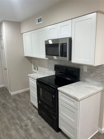 3954 Cambridge, Garland, TX 75043