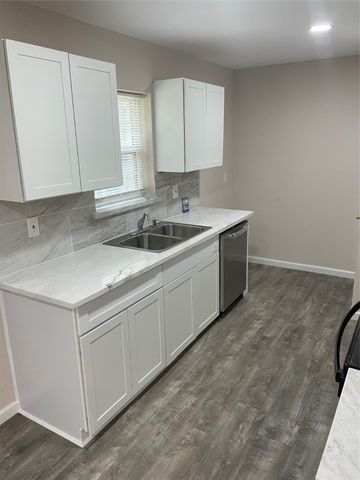 3954 Cambridge, Garland, TX 75043