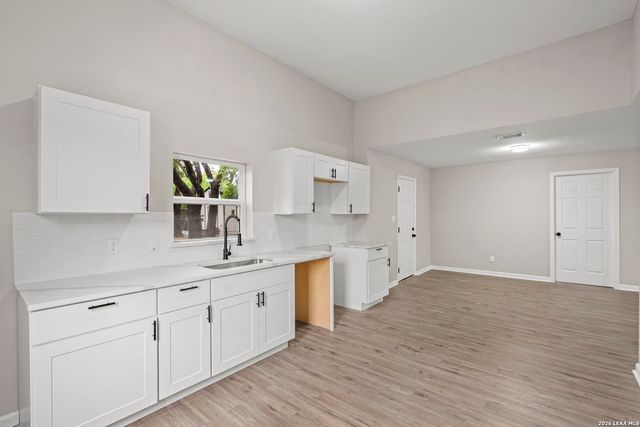 502 Ross St, Kerrville, TX 78028