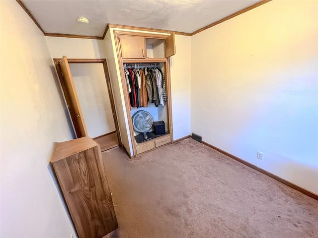 6306 Urbandale Avenue, Des Moines, IA 50322