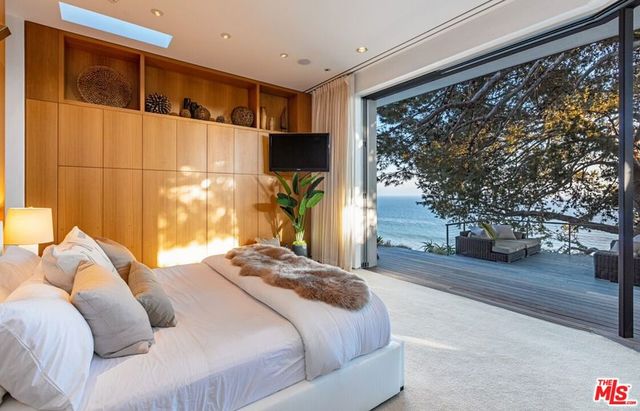 32554 Pacific Coast Highway, Malibu, CA 90265