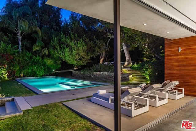 32554 Pacific Coast Highway, Malibu, CA 90265