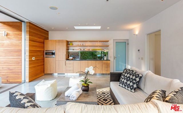 32554 Pacific Coast Highway, Malibu, CA 90265