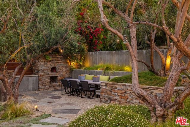 32554 Pacific Coast Highway, Malibu, CA 90265