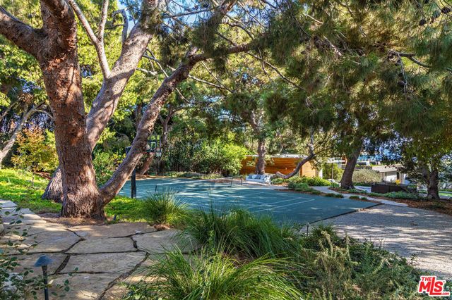 32554 Pacific Coast Highway, Malibu, CA 90265