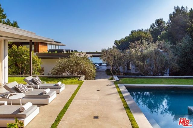 32554 Pacific Coast Highway, Malibu, CA 90265