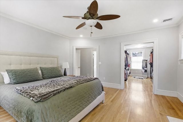 7 Locust Ave, Lexington, MA 02421