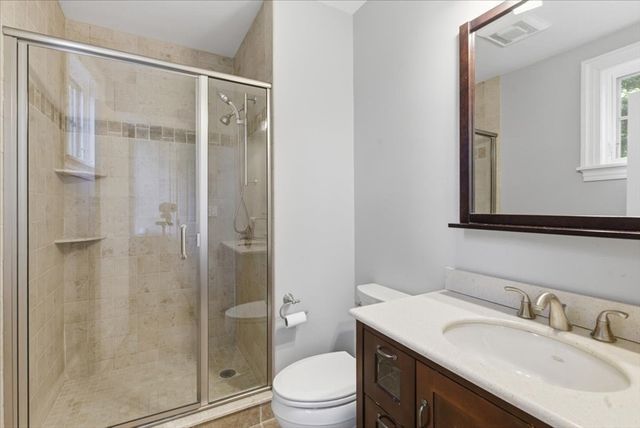 7 Locust Ave, Lexington, MA 02421