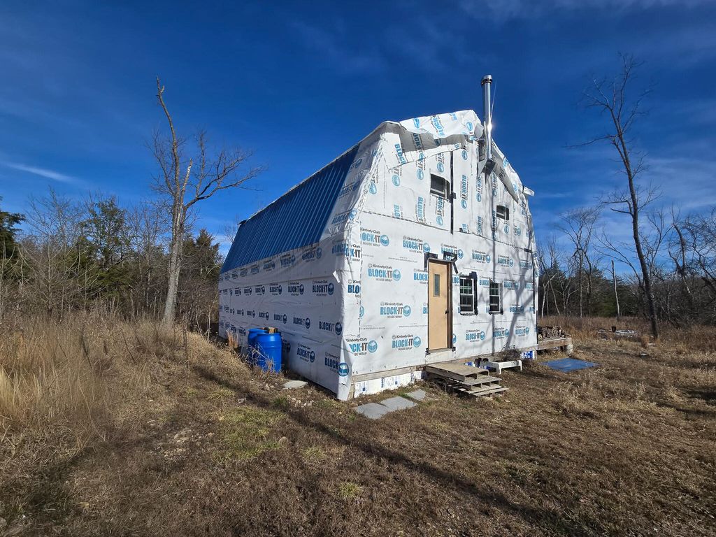 11936 Greenwood Road, Cabool, MO 65689