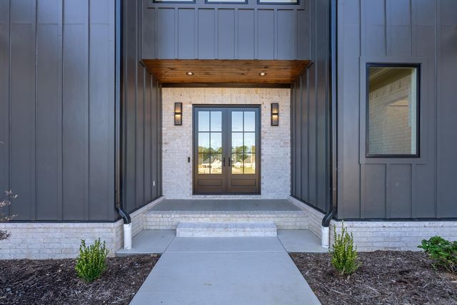 1635 Southwinds Drive, Conway, AR 72034