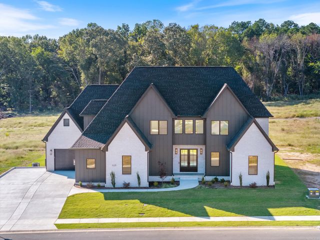 1635 Southwinds Drive, Conway, AR 72034