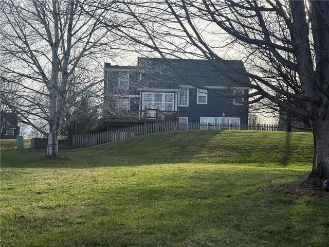 4303 Leighton Court, St Joseph, MO 64506