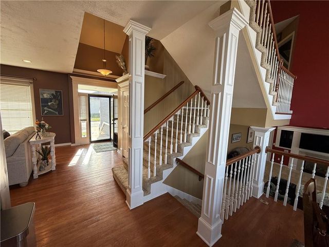 4303 Leighton Court, St Joseph, MO 64506