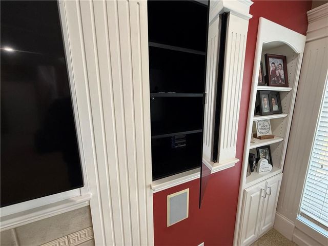 4303 Leighton Court, St Joseph, MO 64506