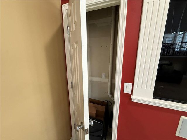 4303 Leighton Court, St Joseph, MO 64506