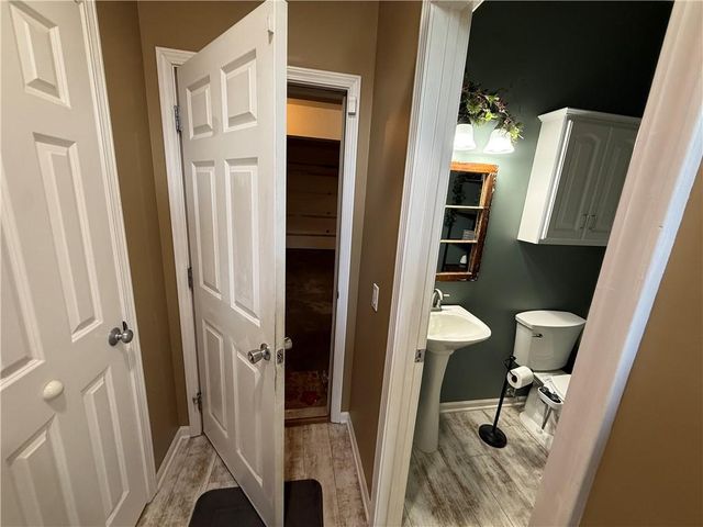 4303 Leighton Court, St Joseph, MO 64506