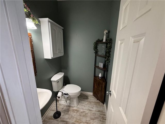 4303 Leighton Court, St Joseph, MO 64506