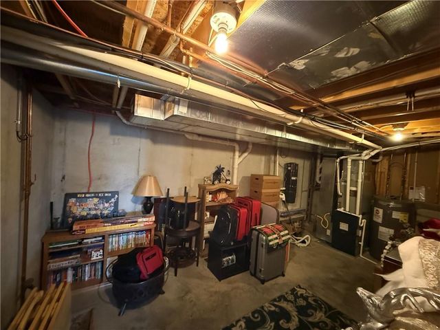 4303 Leighton Court, St Joseph, MO 64506