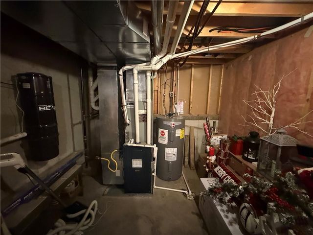 4303 Leighton Court, St Joseph, MO 64506