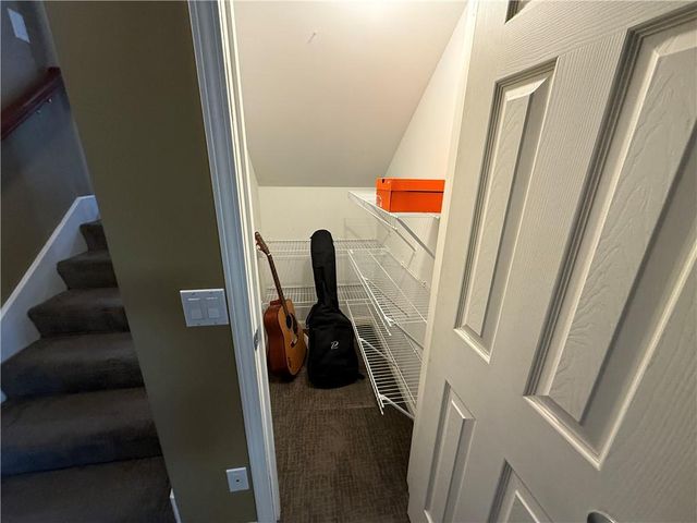 4303 Leighton Court, St Joseph, MO 64506