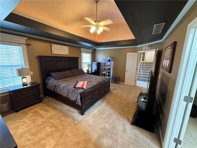 4303 Leighton Court, St Joseph, MO 64506