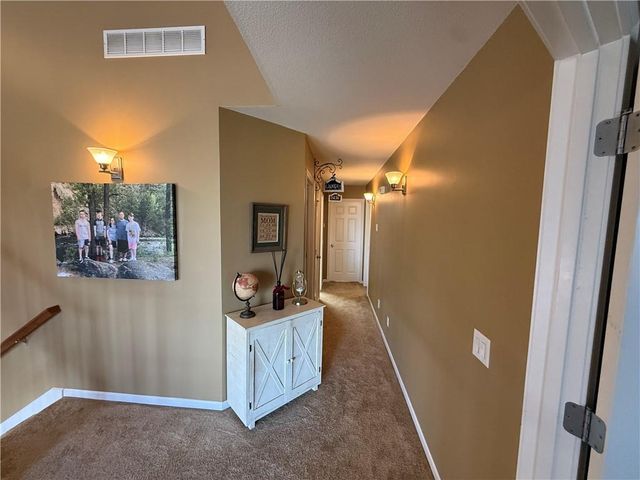 4303 Leighton Court, St Joseph, MO 64506