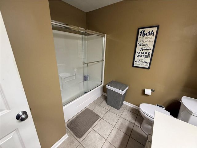 4303 Leighton Court, St Joseph, MO 64506