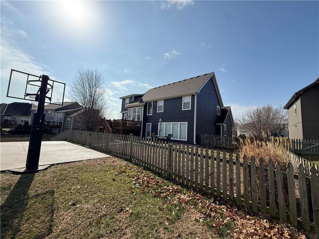 4303 Leighton Court, St Joseph, MO 64506