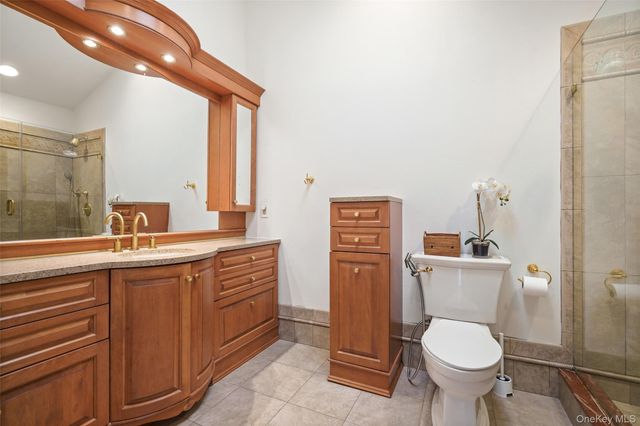 8 Talcott Road, Rye Brook, NY 10573