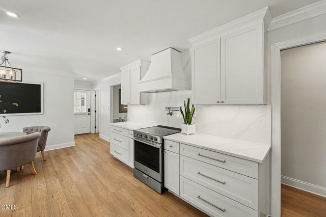 5605 Knollwood Road, Raleigh, NC 27609