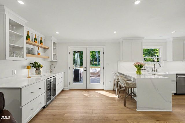 5605 Knollwood Road, Raleigh, NC 27609