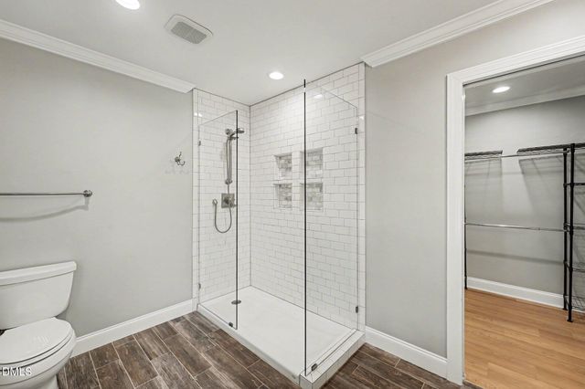 5605 Knollwood Road, Raleigh, NC 27609