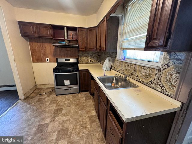 7415 TORRESDALE AVE, Philadelphia, PA 19136