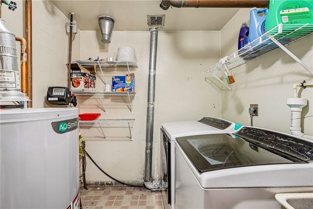 4512 Sydenham Road, Englewood, OH 45322