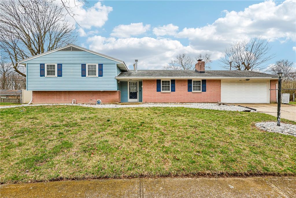 4512 Sydenham Road, Englewood, OH 45322