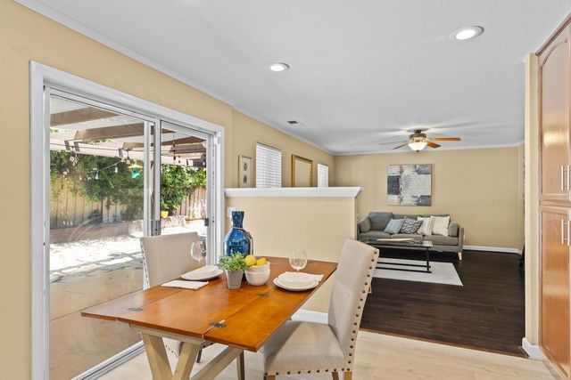 1555 Monterey Ct, Tracy, CA 95376