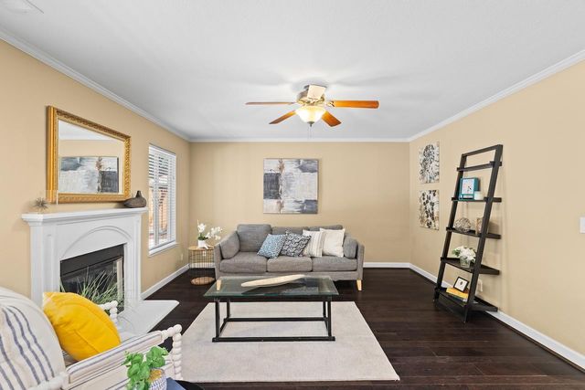 1555 Monterey Ct, Tracy, CA 95376