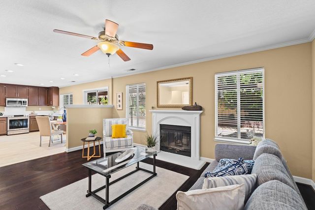 1555 Monterey Ct, Tracy, CA 95376