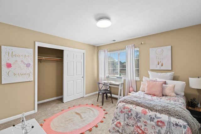 1555 Monterey Ct, Tracy, CA 95376