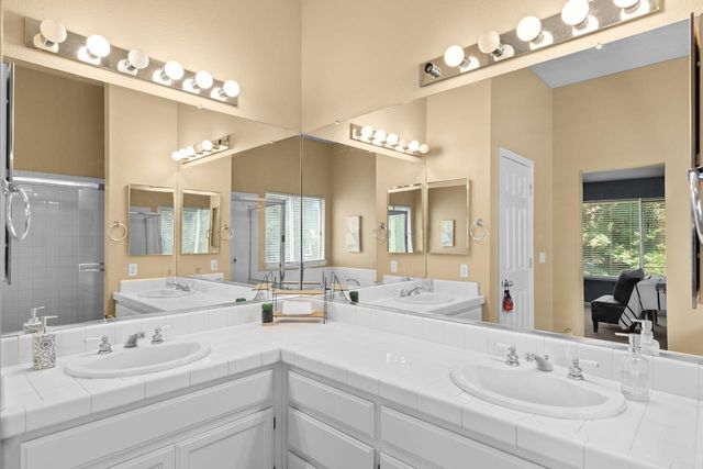 1555 Monterey Ct, Tracy, CA 95376