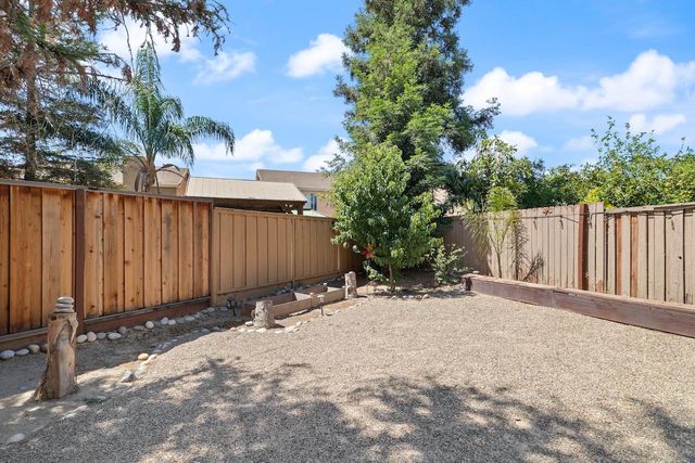 1555 Monterey Ct, Tracy, CA 95376