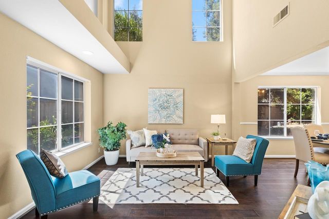 1555 Monterey Ct, Tracy, CA 95376